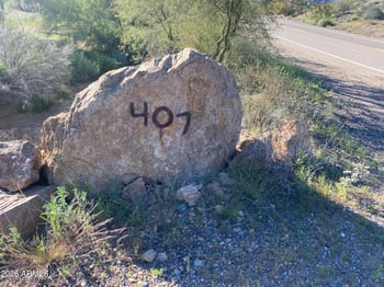 407 Honda Bow Rd, Phoenix, AZ 85086