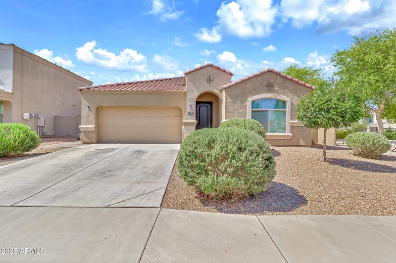 4070 White Canyon Rd, San Tan Valley, AZ 85144