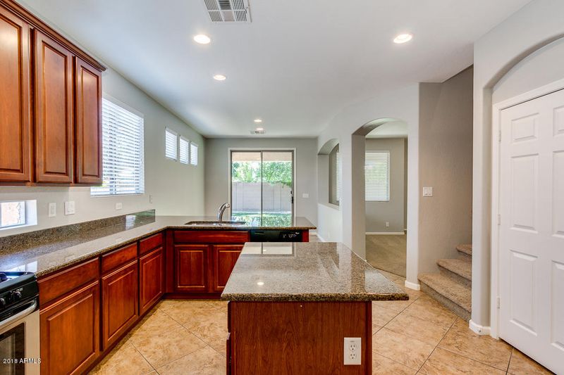 4071 E Bruce Ave, Gilbert, AZ 85234