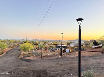 40710 12th St, Phoenix, AZ 85086