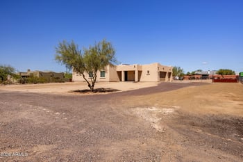 40712 N 3rd Ave, Phoenix, AZ 85086