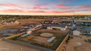 4072 E Weston Ln, San Tan Valley, AZ 85140