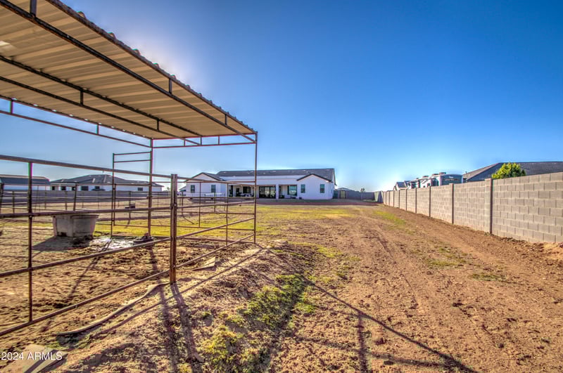 4072 Weston Ln, San Tan Valley, AZ 85140