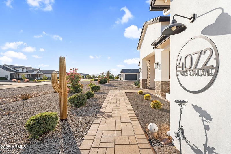 4072 Weston Ln, San Tan Valley, AZ 85140