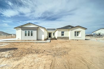 4075 Silverdale Rd, San Tan Valley, AZ 85144