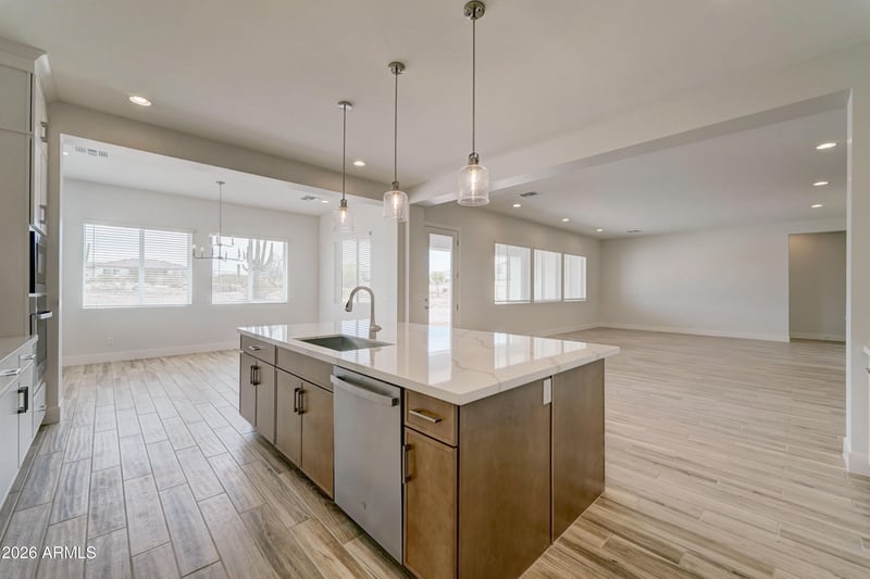4075 Silverdale Rd, San Tan Valley, AZ 85144