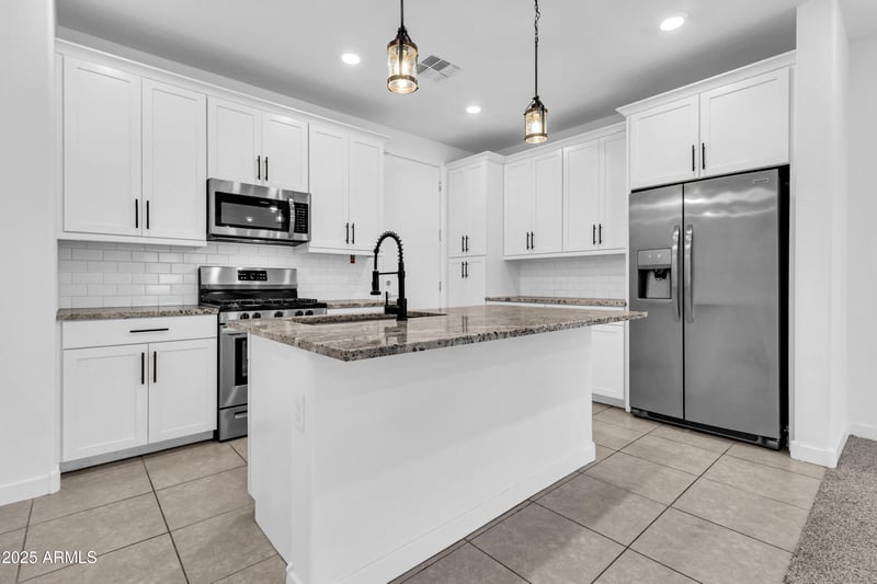 4077 Sabrina Dr #109, Chandler, AZ 85248
