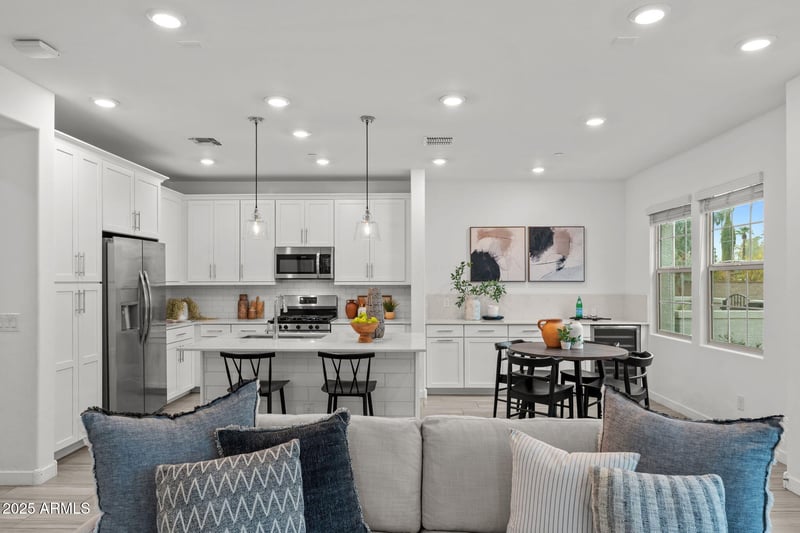 4077 Sabrina Dr #127, Chandler, AZ 85248