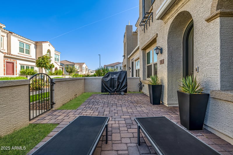 4077 Sabrina Dr #14, Chandler, AZ 85248