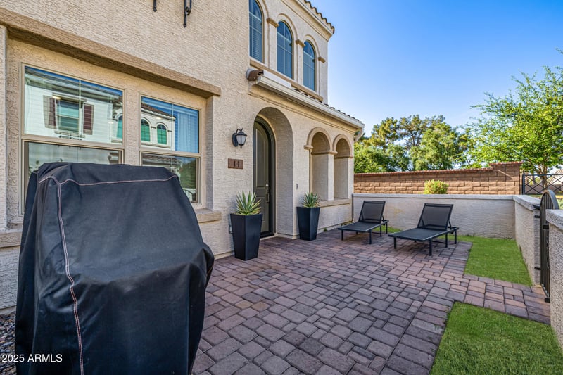 4077 Sabrina Dr #14, Chandler, AZ 85248