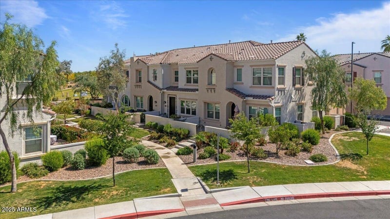 4077 Sabrina Dr #48, Chandler, AZ 85248