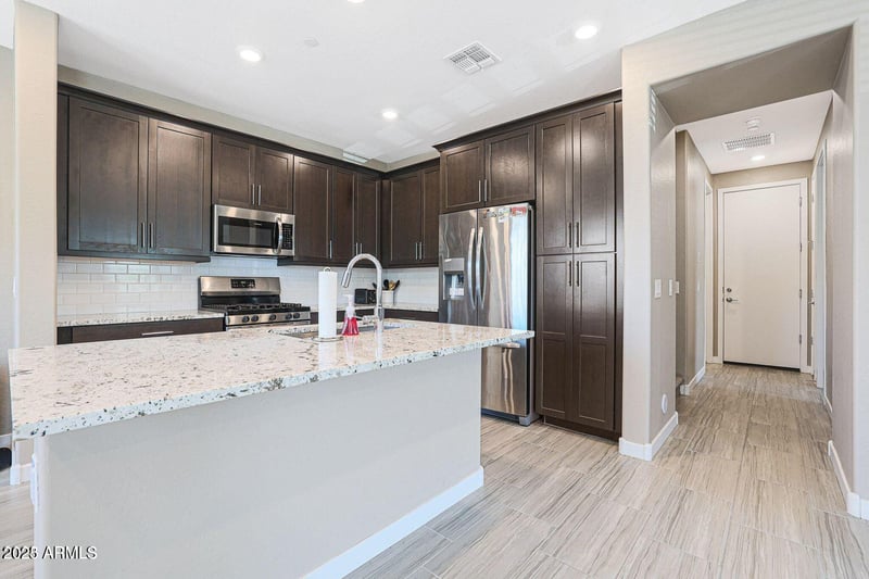 4077 Sabrina Dr #81, Chandler, AZ 85248