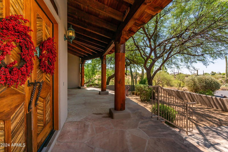 40777 Echo Canyon Dr, Cave Creek, AZ 85331