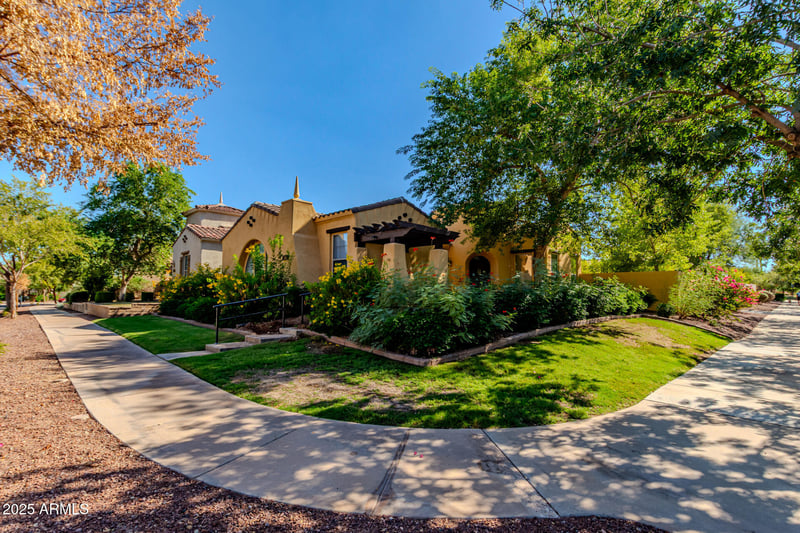 4078 Founder Cir, Buckeye, AZ 85396