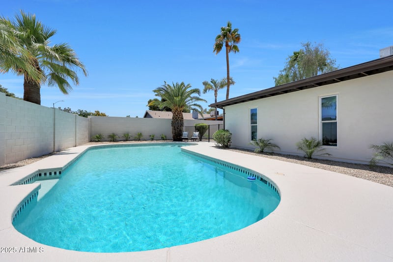 4079 E Yucca St, Phoenix, AZ 85028