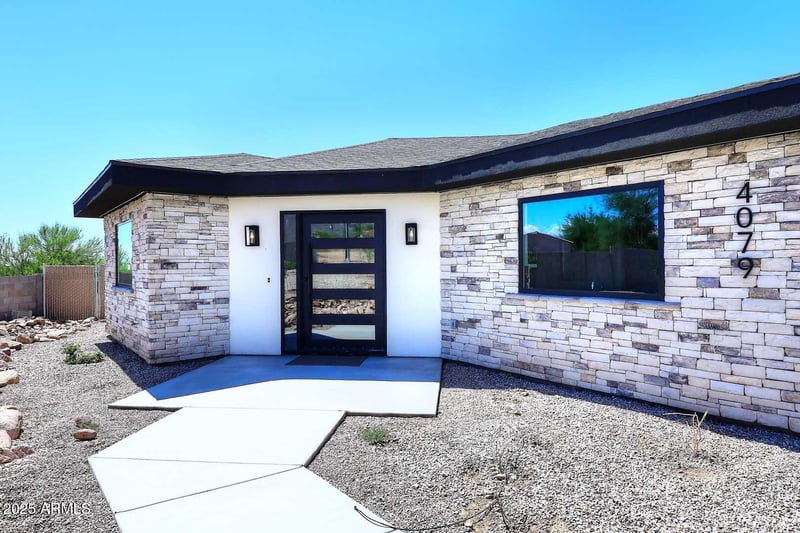 4079 Roosevelt St, Apache Junction, AZ 85119