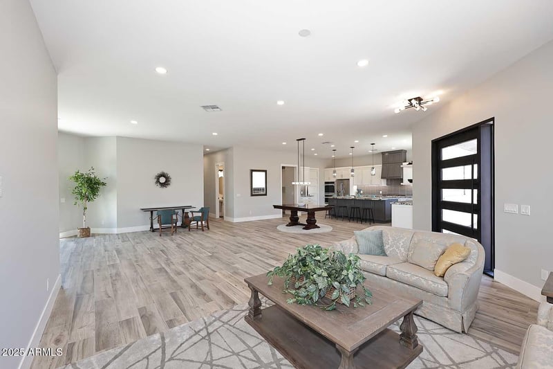 4079 Roosevelt St, Apache Junction, AZ 85119