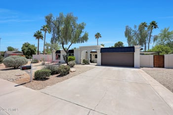 4079 Yucca St, Phoenix, AZ 85028