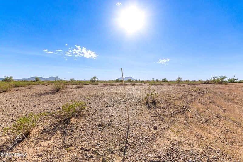 407XX Montebello Ave #R, Tonopah, AZ 85354