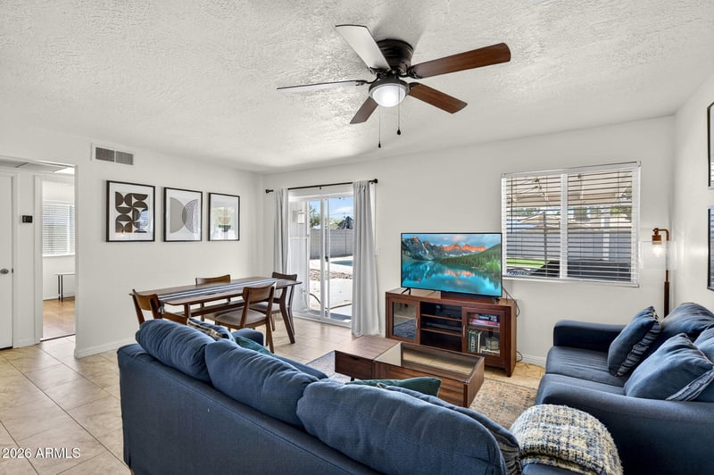 408 N Los Feliz Dr, Chandler, AZ 85226