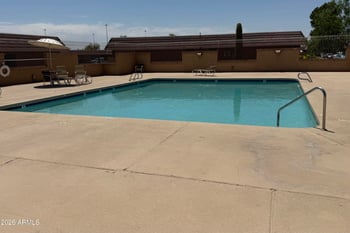 408 Pontiac Dr #6, Phoenix, AZ 85027