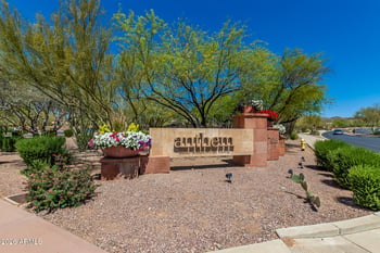 40802 Thunder Hills Ct, Phoenix, AZ 85086