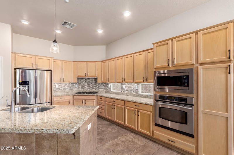 40816 Harbour Town Way, Anthem, AZ 85086