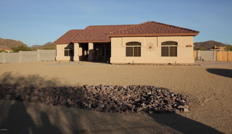 40817 N 1st Dr, Phoenix, AZ 85086