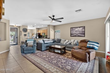 40825 Hemlock St, San Tan Valley, AZ 85140