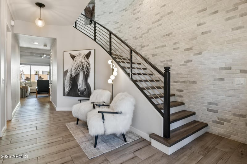 4083 Debra Dr, Gilbert, AZ 85297