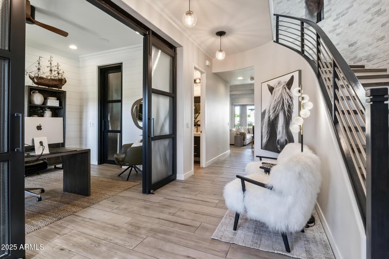 4083 Debra Dr, Gilbert, AZ 85297