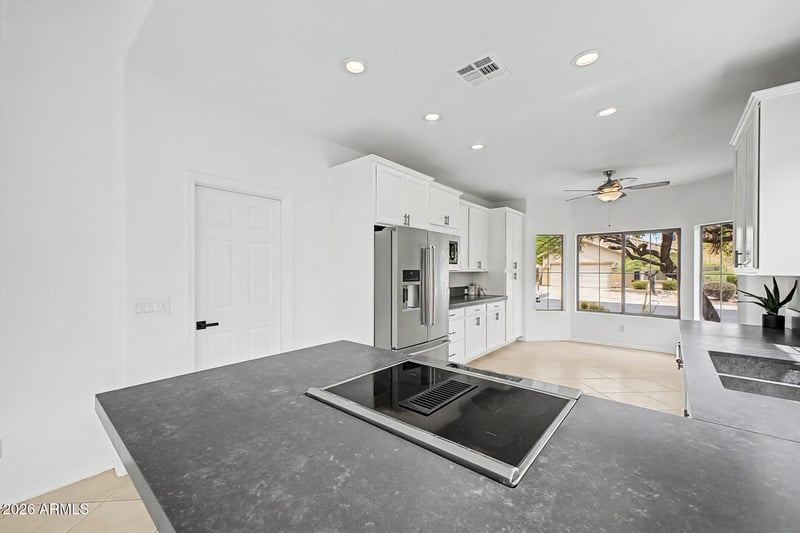 40832 N Hearst Dr, Anthem, AZ 85086