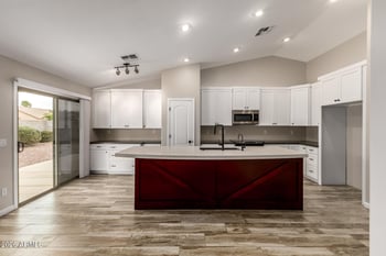 4084 Brighton Way, San Tan Valley, AZ 85140