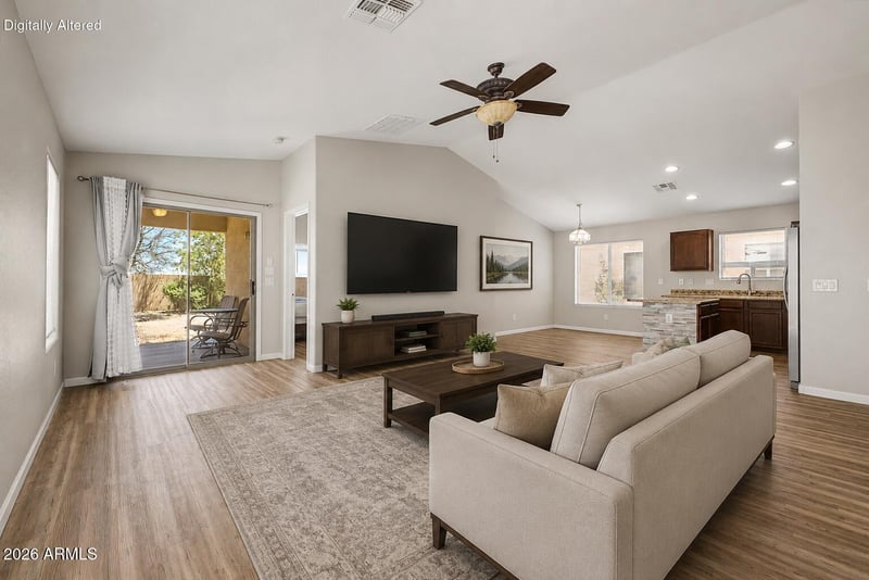 4084 Mica Rd, San Tan Valley, AZ 85143