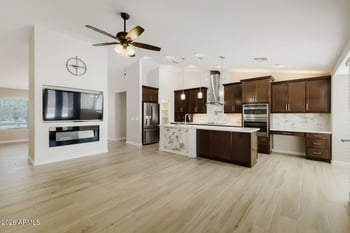 4085 Stratford Pl, San Tan Valley, AZ 85140