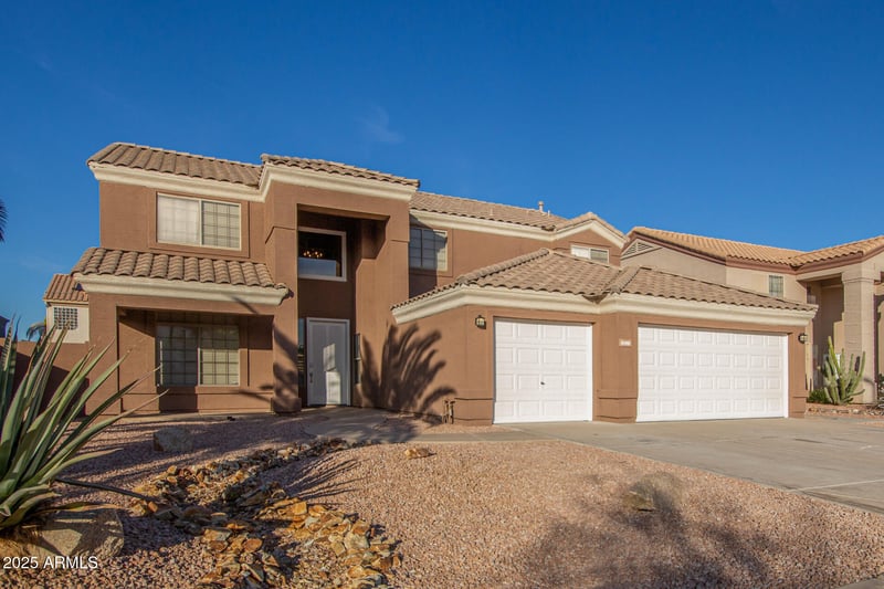 4088 Kroll Dr, Gilbert, AZ 85234