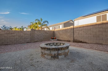 4088 Kroll Dr, Gilbert, AZ 85234