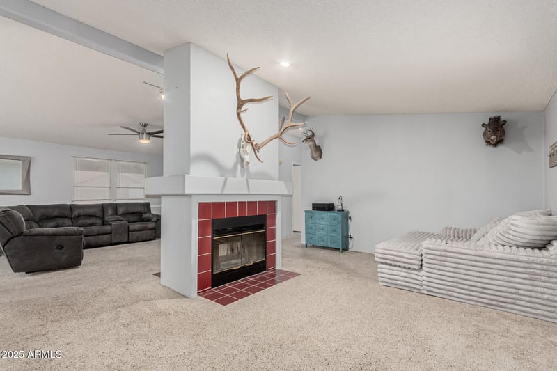 40887 Chisolm Trl, San Tan Valley, AZ 85140