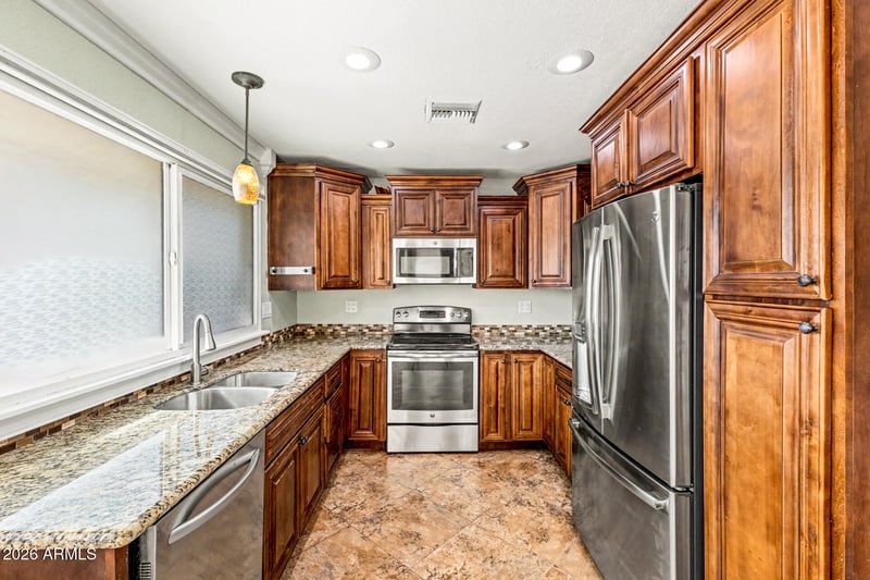 409 Pegasus Dr, Tempe, AZ 85283