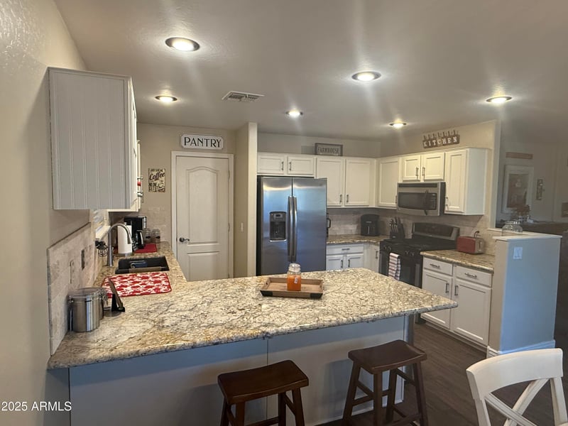 409 Penny Ln, San Tan Valley, AZ 85140