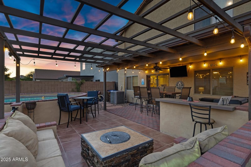 409 Penny Ln, San Tan Valley, AZ 85140