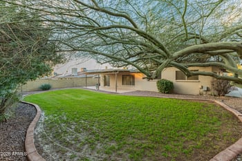 409 Port Au Prince Ln, Phoenix, AZ 85022