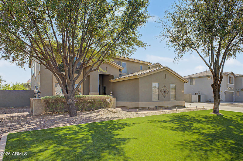 4091 E Ravenswood Dr, Gilbert, AZ 85298