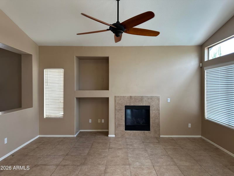 40915 Columbia Trl, Anthem, AZ 85086