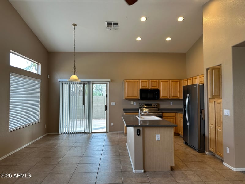40915 Columbia Trl, Anthem, AZ 85086