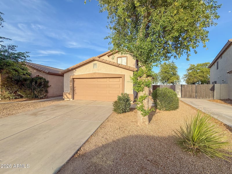 40921 Pinon Ln, San Tan Valley, AZ 85140