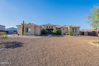 40927 3rd Ave, Phoenix, AZ 85086