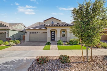 4093 Jesse St, Gilbert, AZ 85295