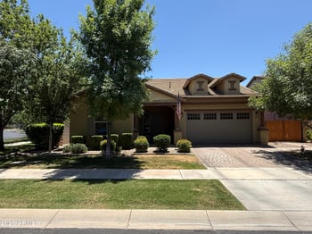 4095 Comstock Dr, Gilbert, AZ 85296