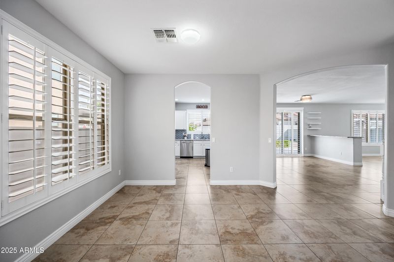 40975 N Arbor Ave, San Tan Valley, AZ 85140